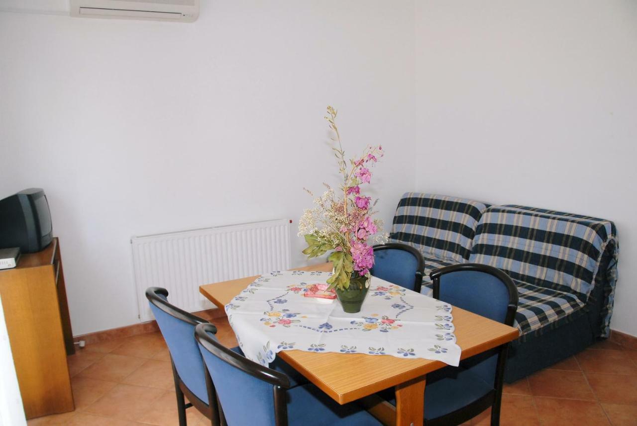 Apartmani Bauk Porec Exterior photo