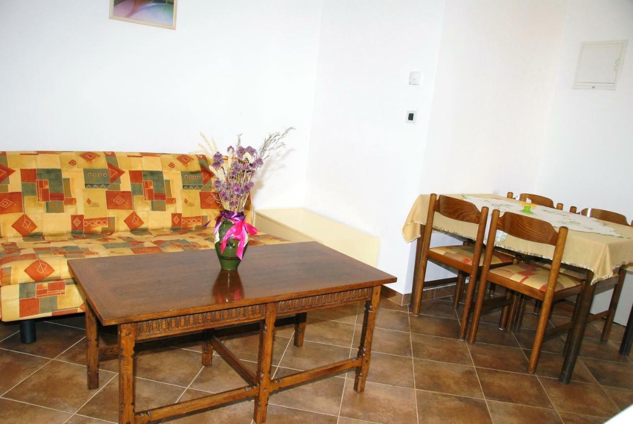 Apartmani Bauk Porec Exterior photo