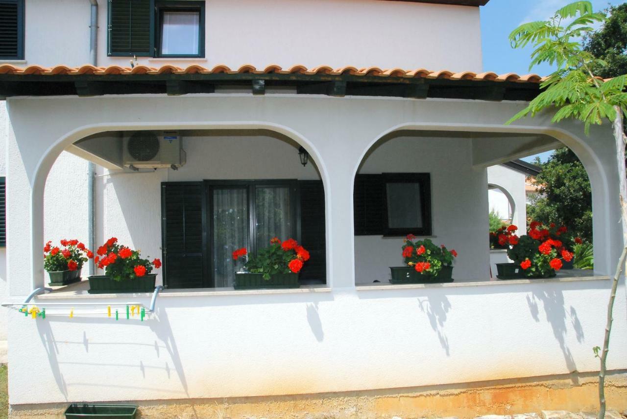 Apartmani Bauk Porec Exterior photo